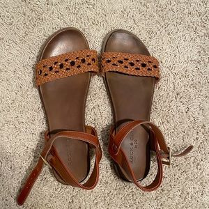 Rock & Candy tanish brown sandals size 7